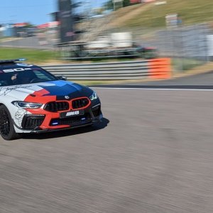 PXL_20220618_062308065.MOTION-002